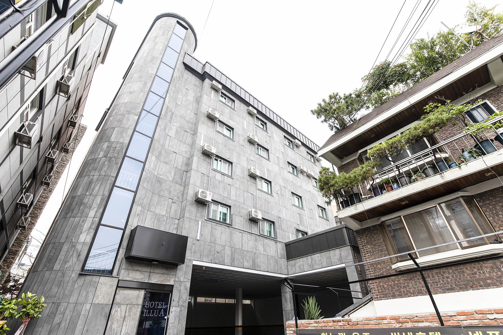경인교대 ILLUA HOTEL-일루아 / 