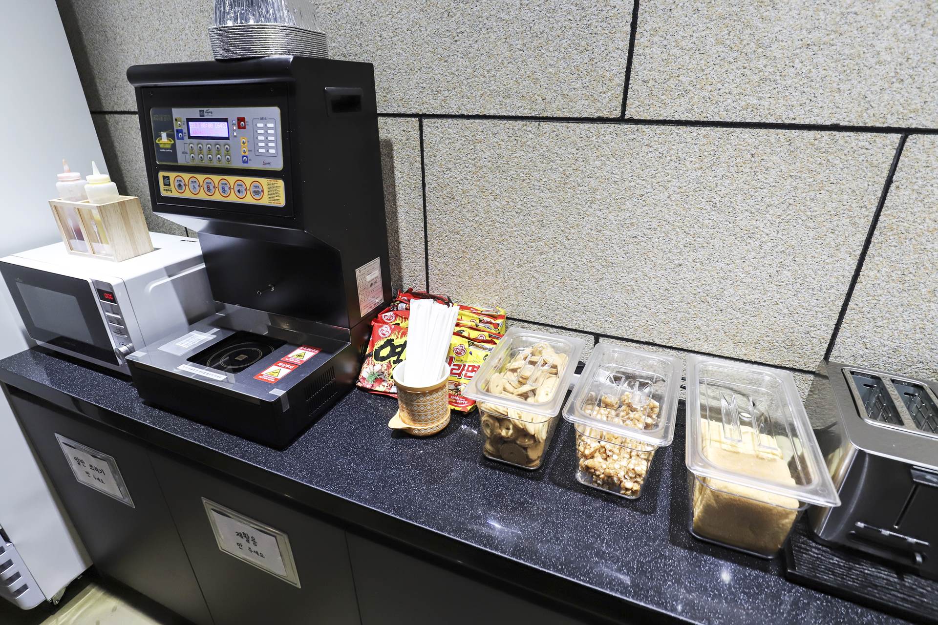 군산 AM HOTEL / 
