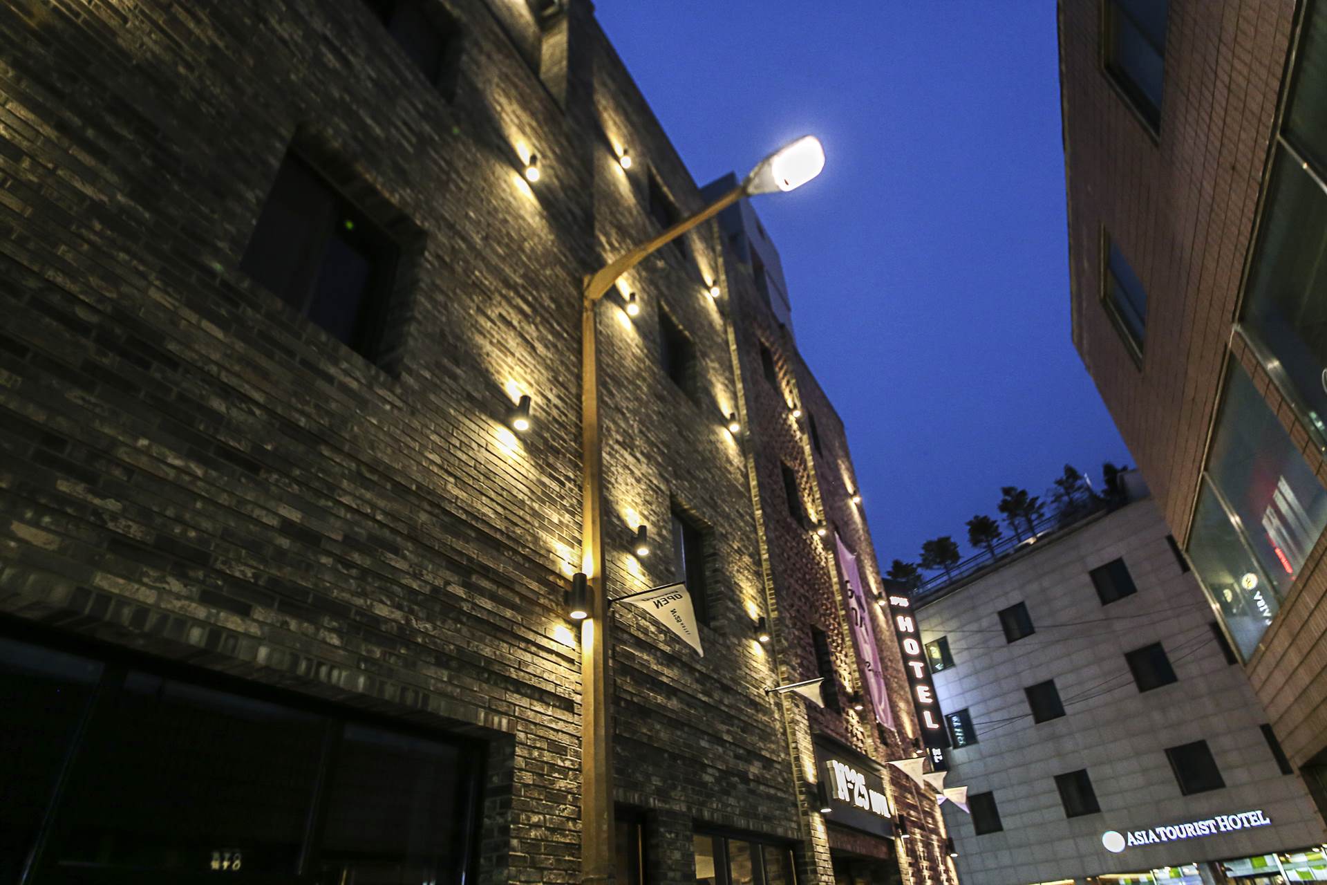 송탄 넘버25 hotel / 