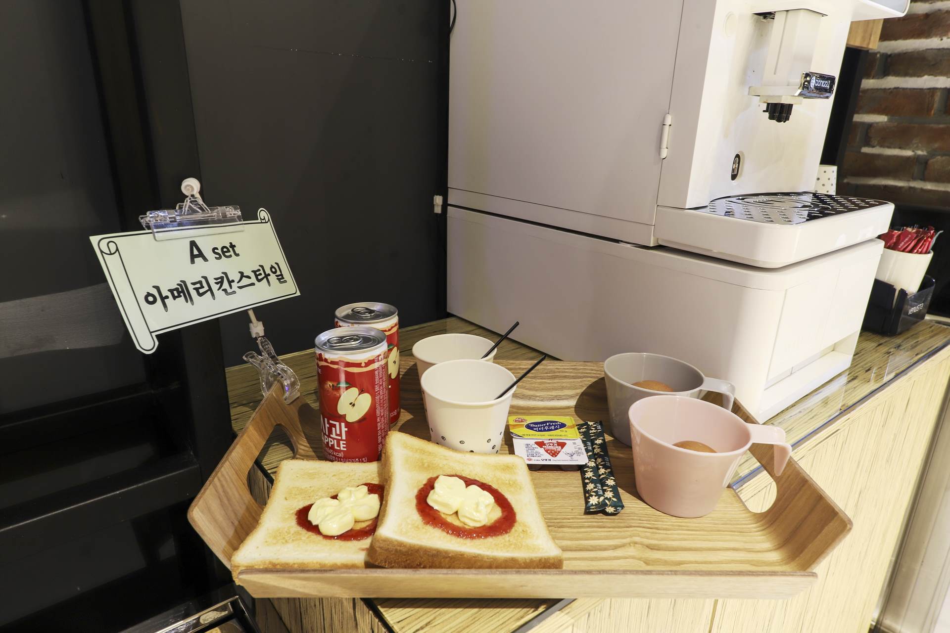 광안리 Hy리얼티 호텔 / 