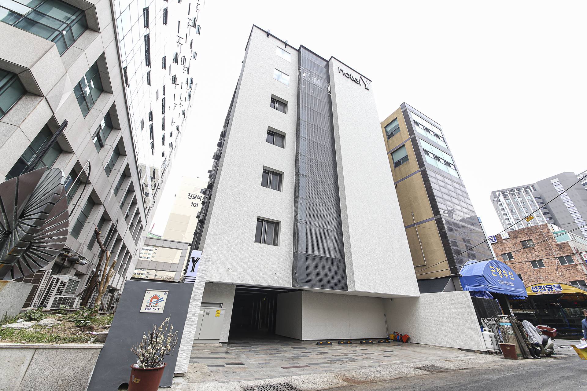 광안리 HOTEL Y / 
