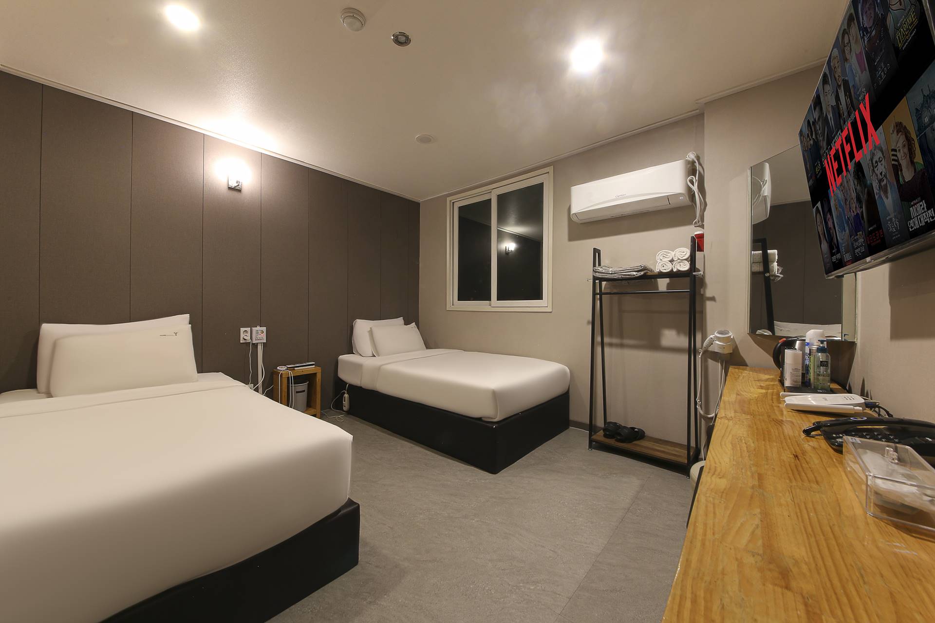 광안리 HOTEL Y / 