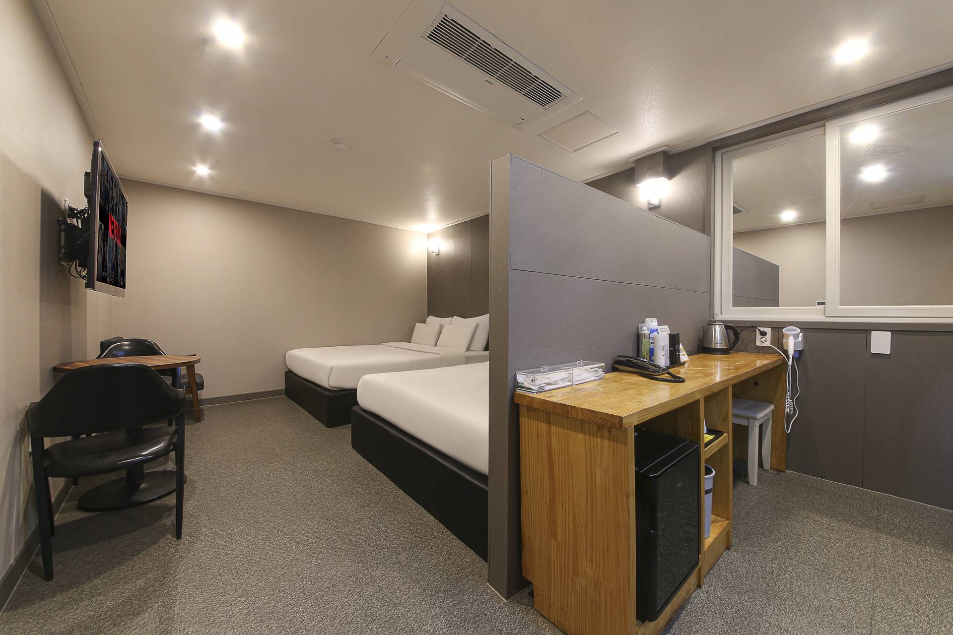 광안리 HOTEL Y / 