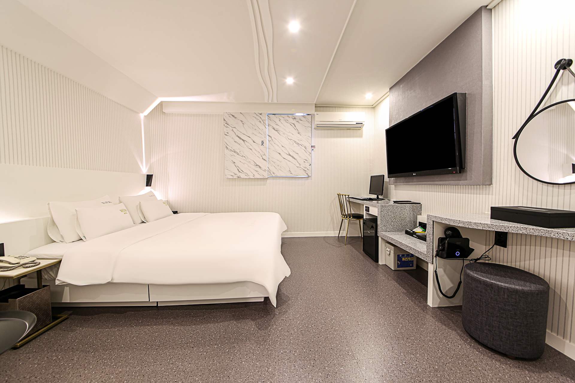 해운대 HOTEL WOW / 