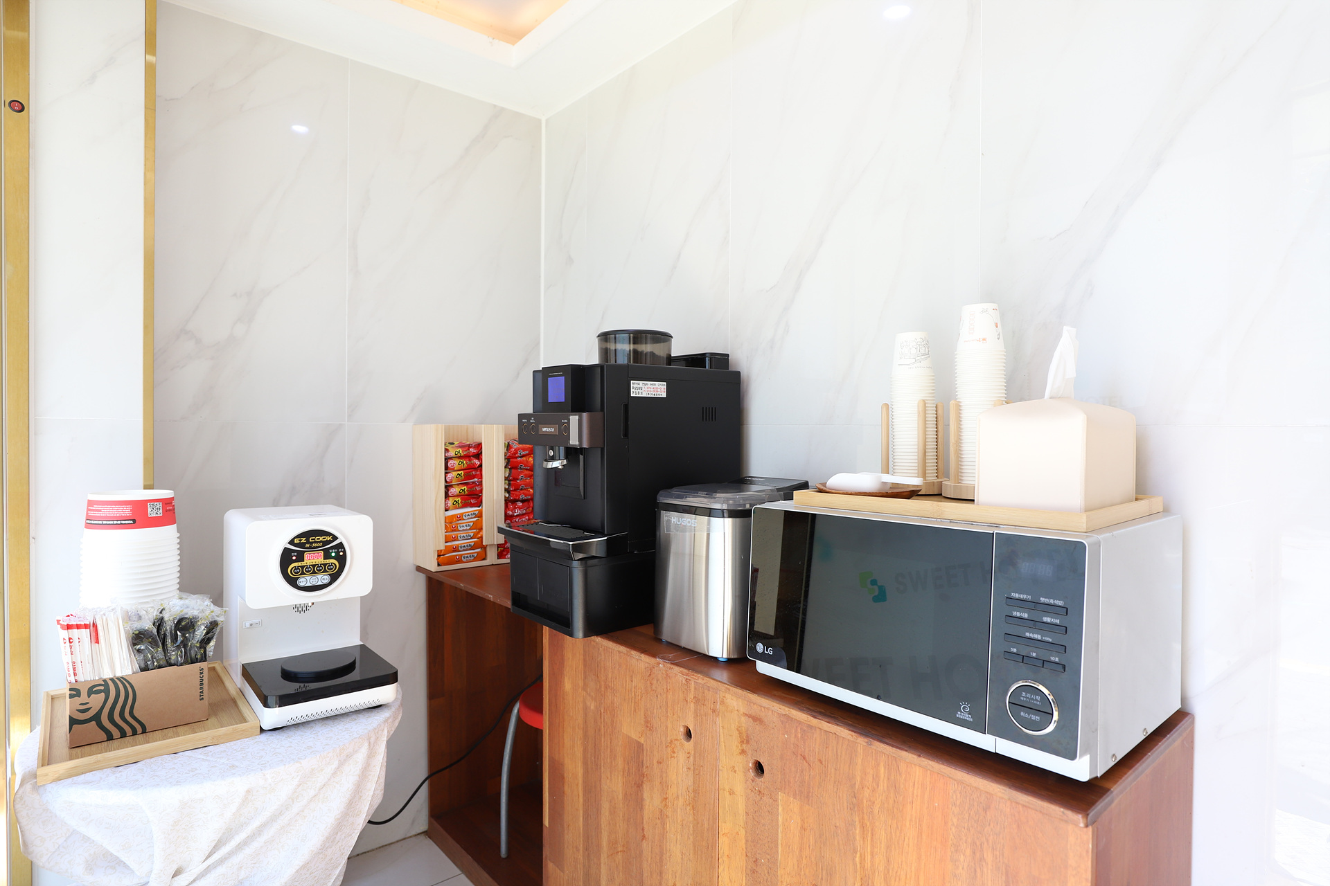 두류 Hotel 스위트 / 