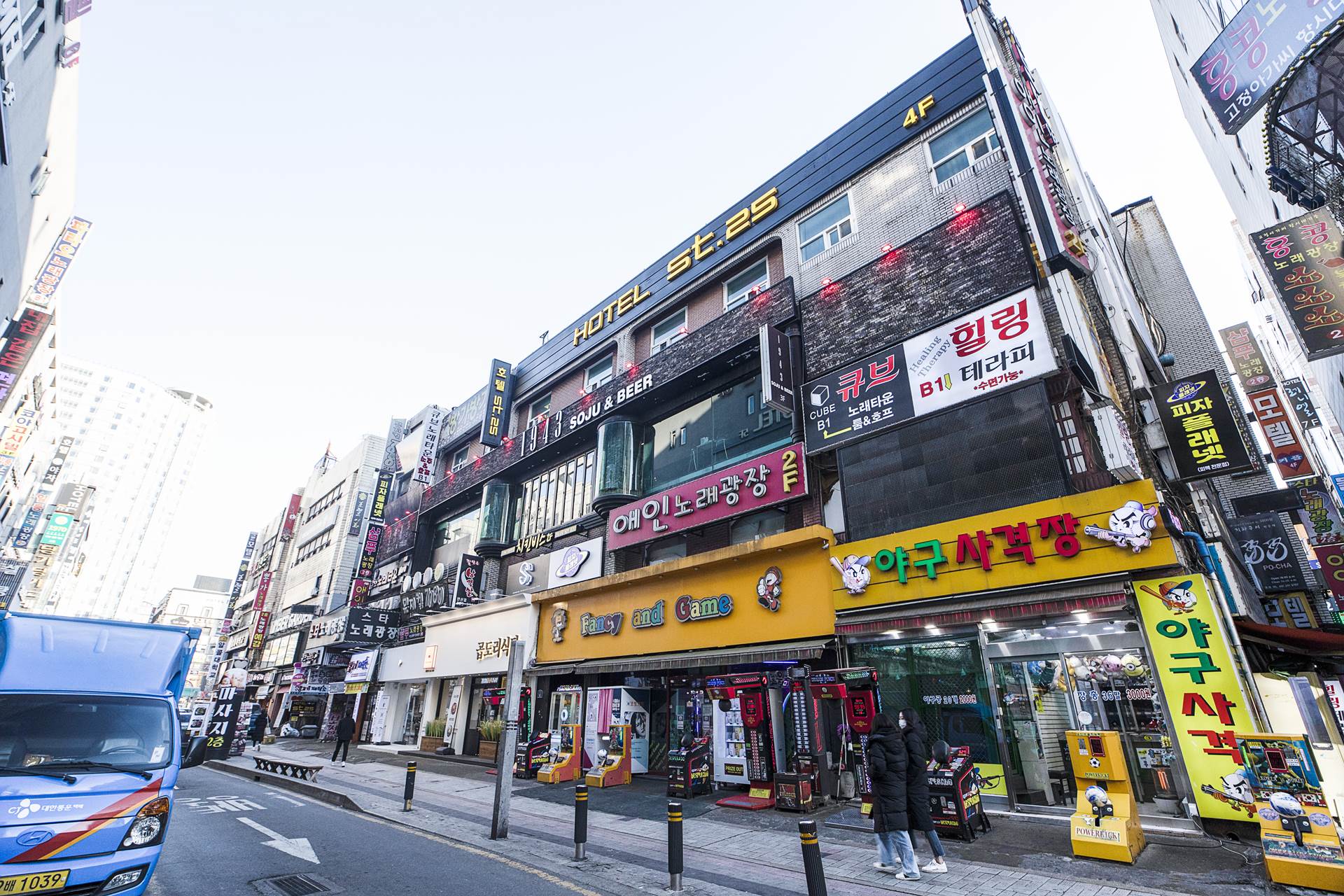 안산 HOTEL st.25 / 