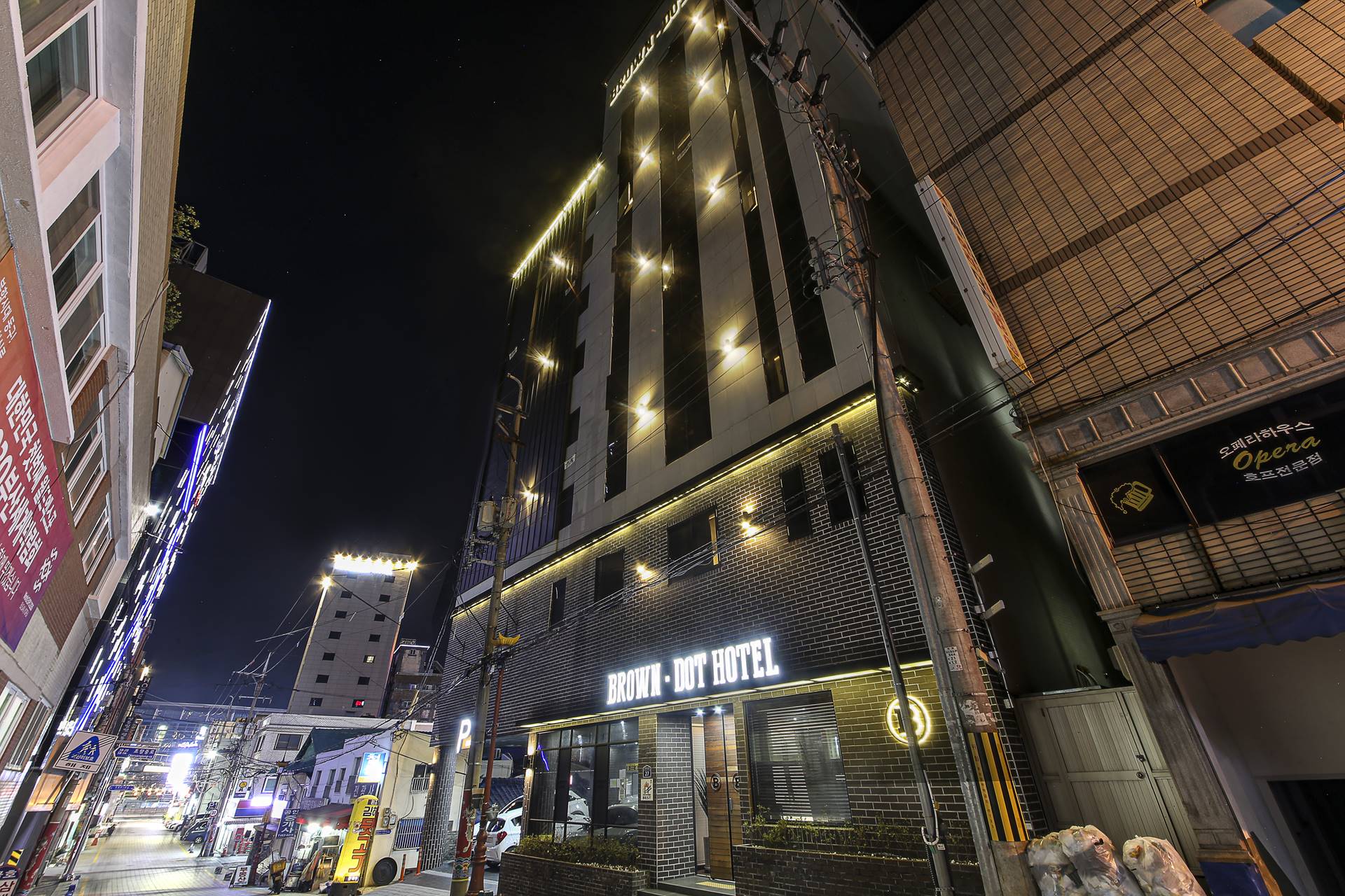 부산역 브라운도트 호텔 / 
