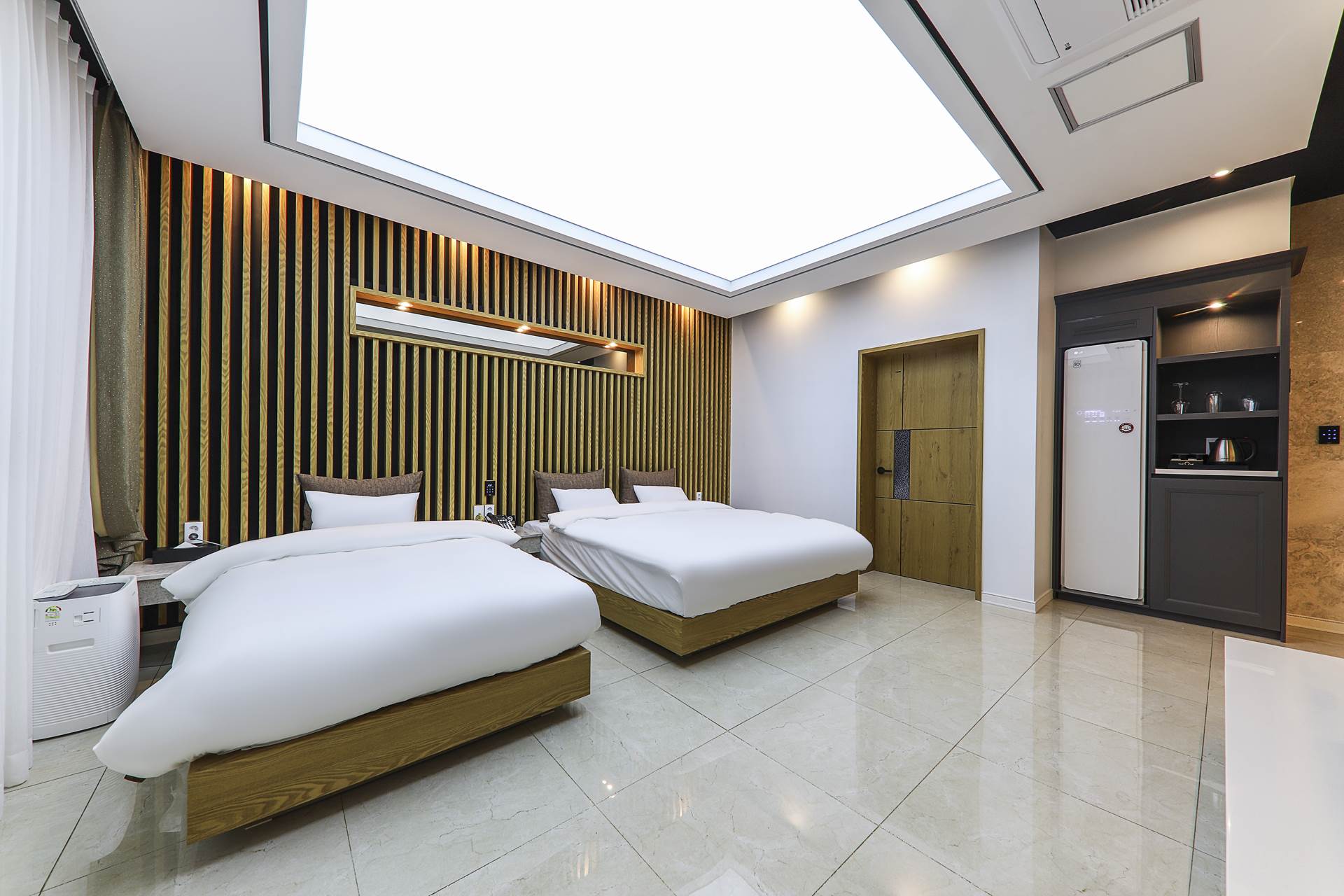 화순 HOTEL 더원 / 