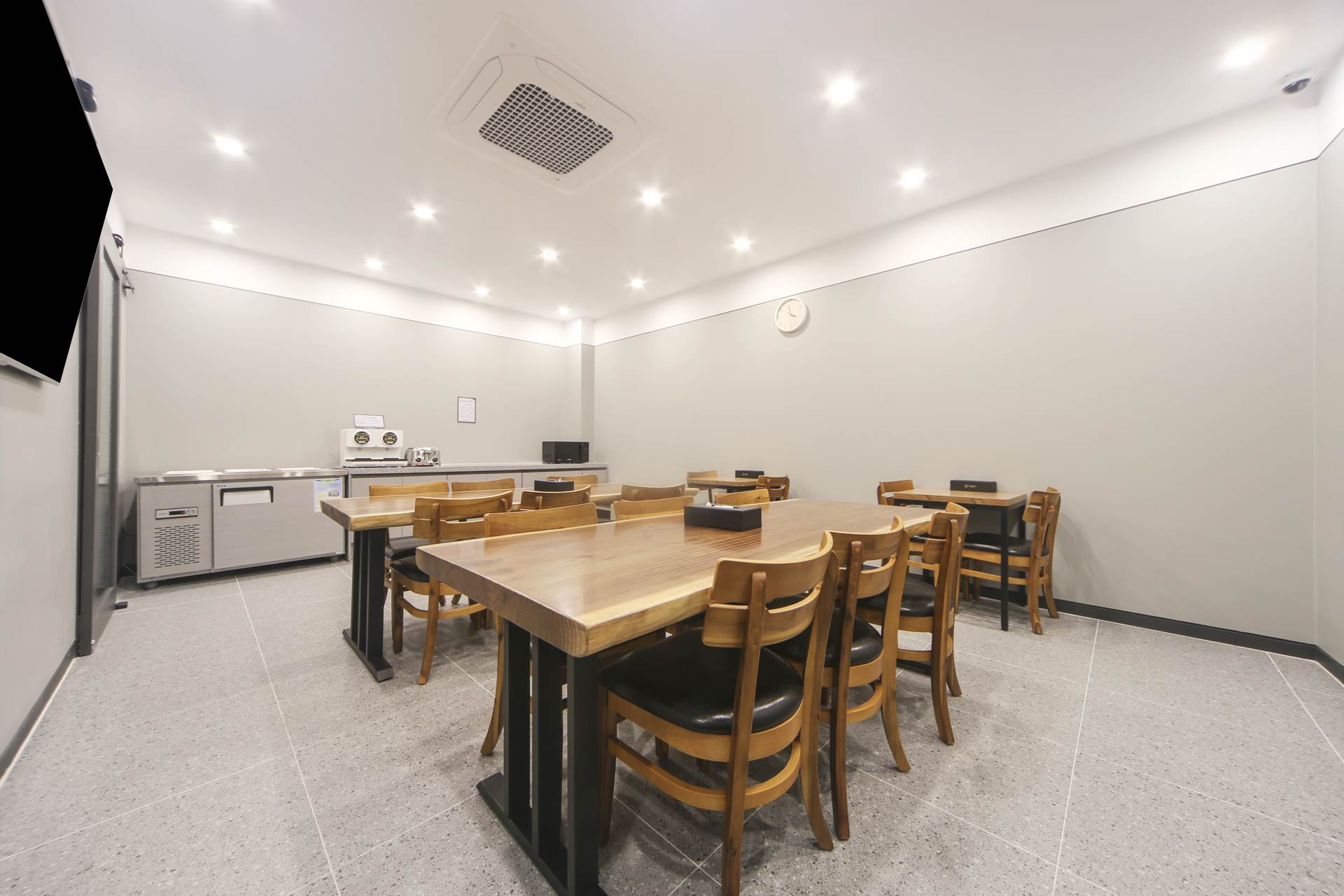 울산 브라운도트호텔-울산학산점 / 
