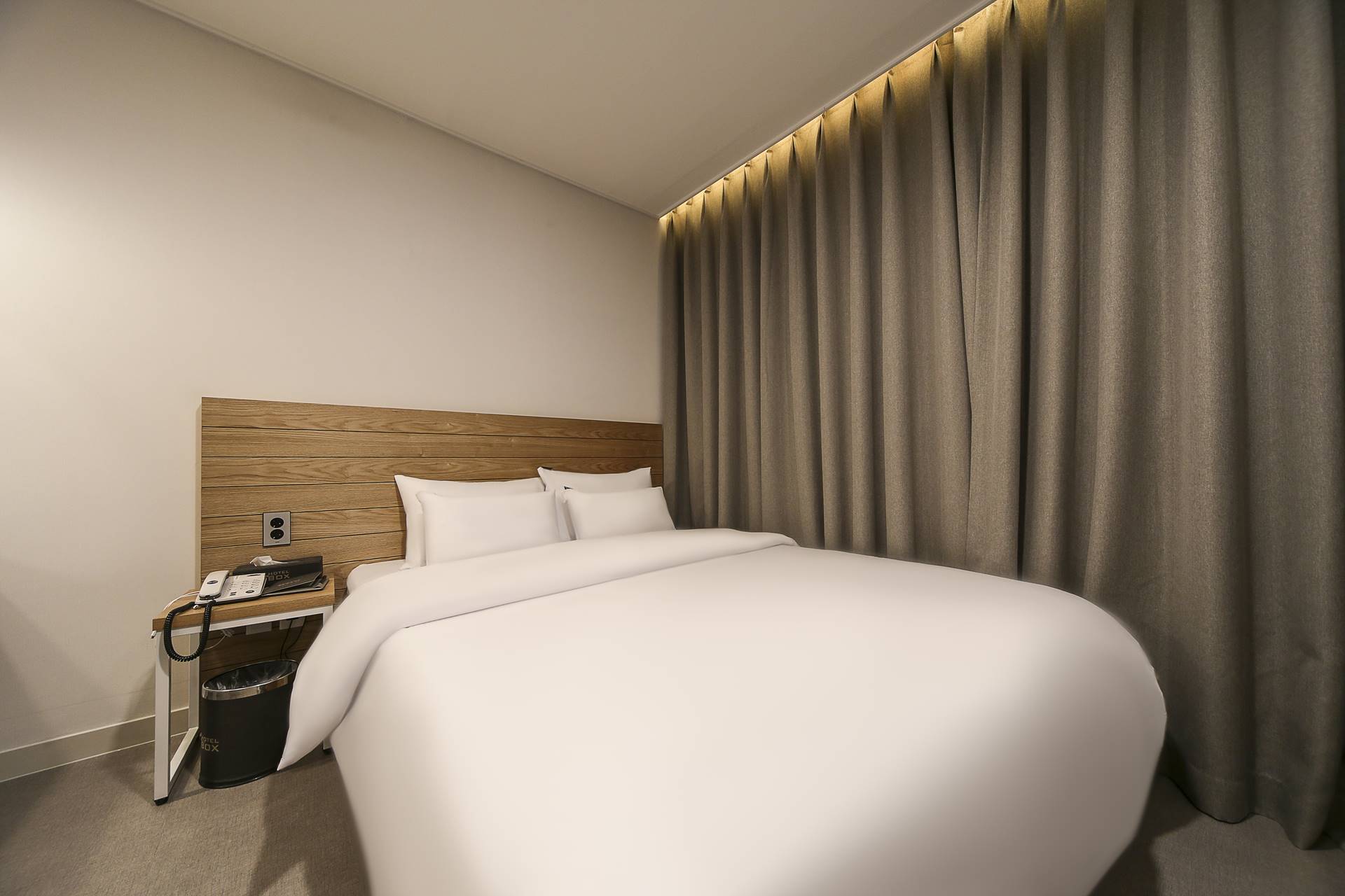 범계 HOTEL BOX / 