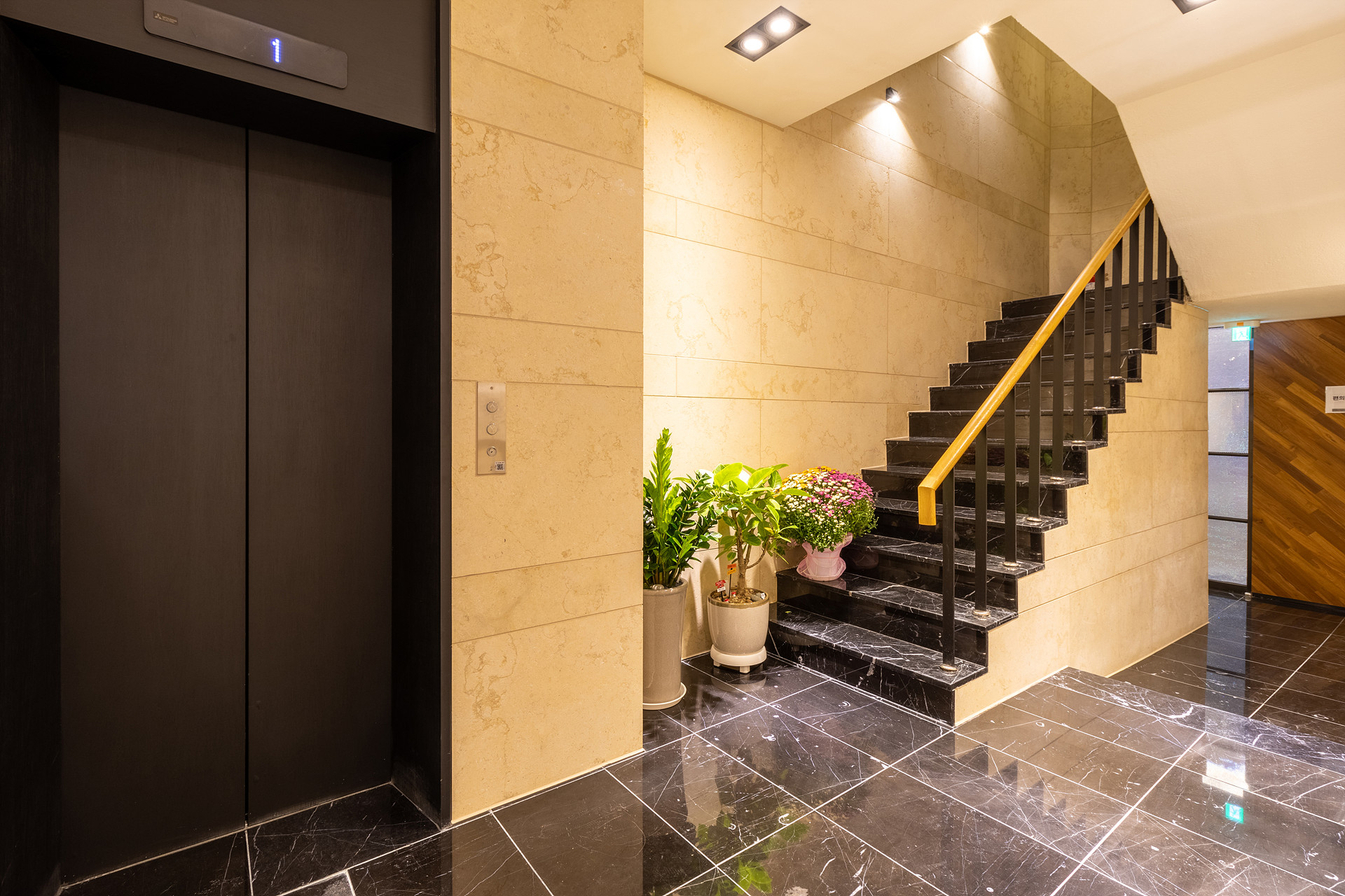 안산 마리 BOUTIQUE HOTEL / 