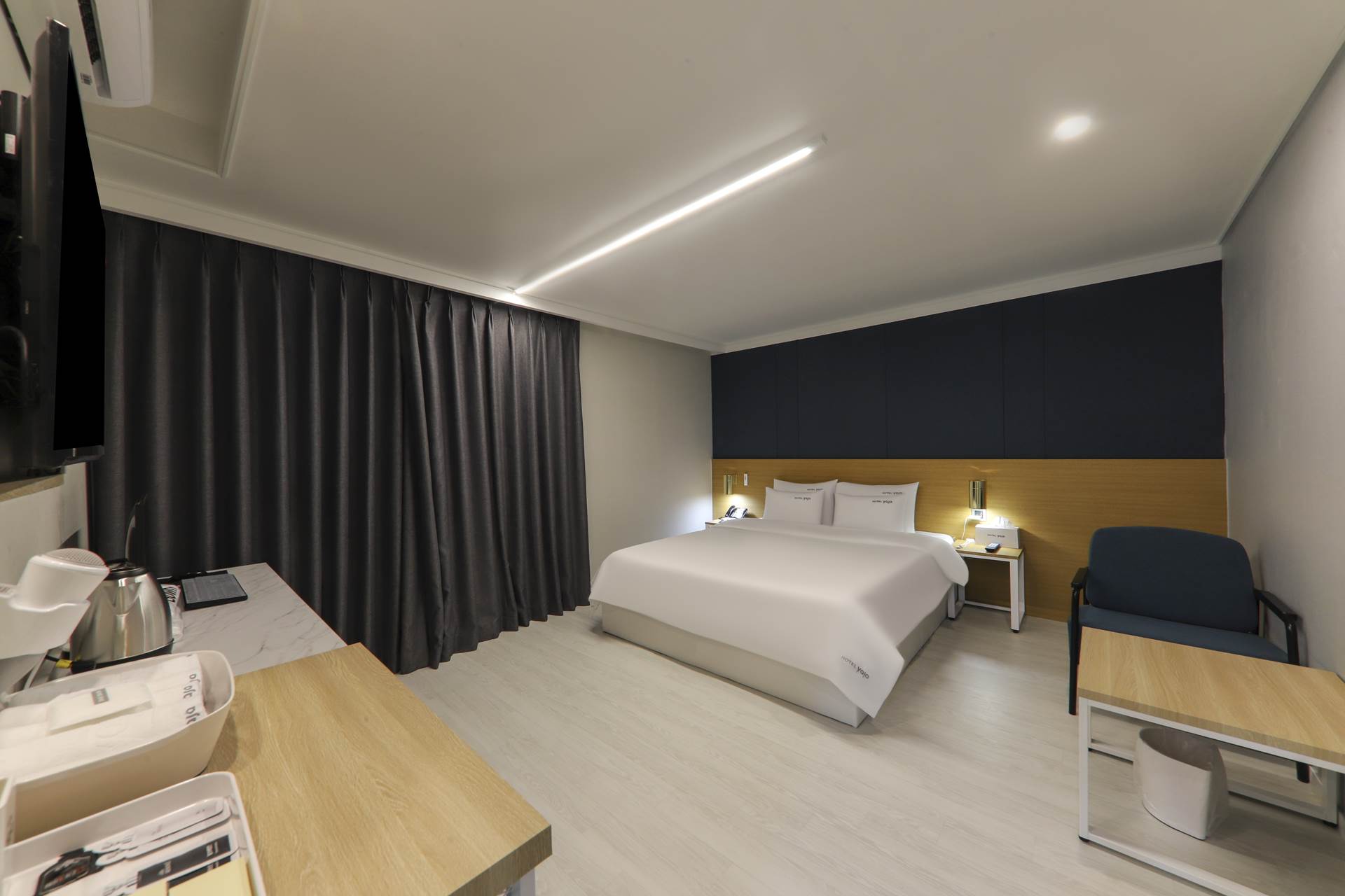 사천 HOTEL YAJA-삼천포항점 / 