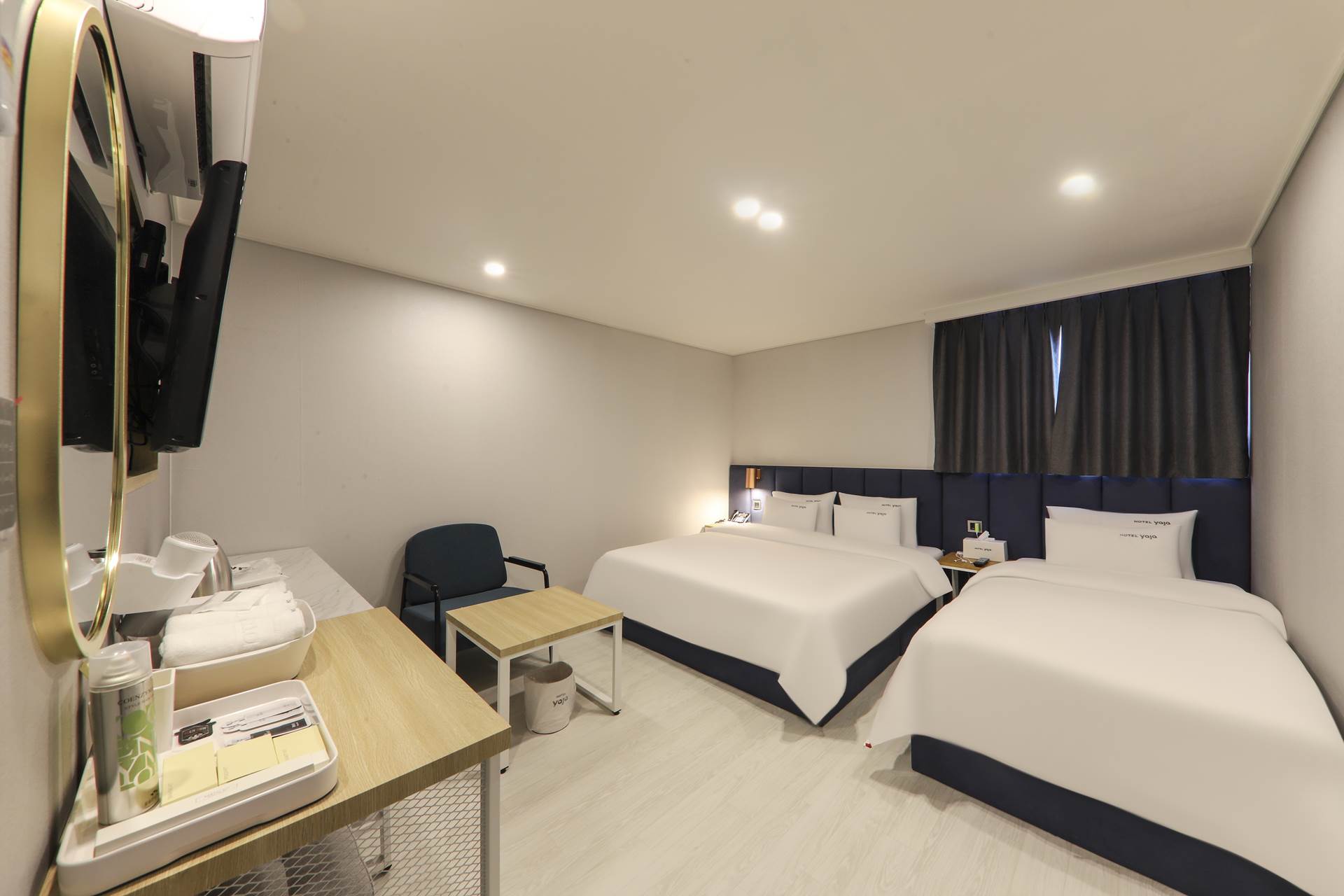 사천 HOTEL YAJA-삼천포항점 / 