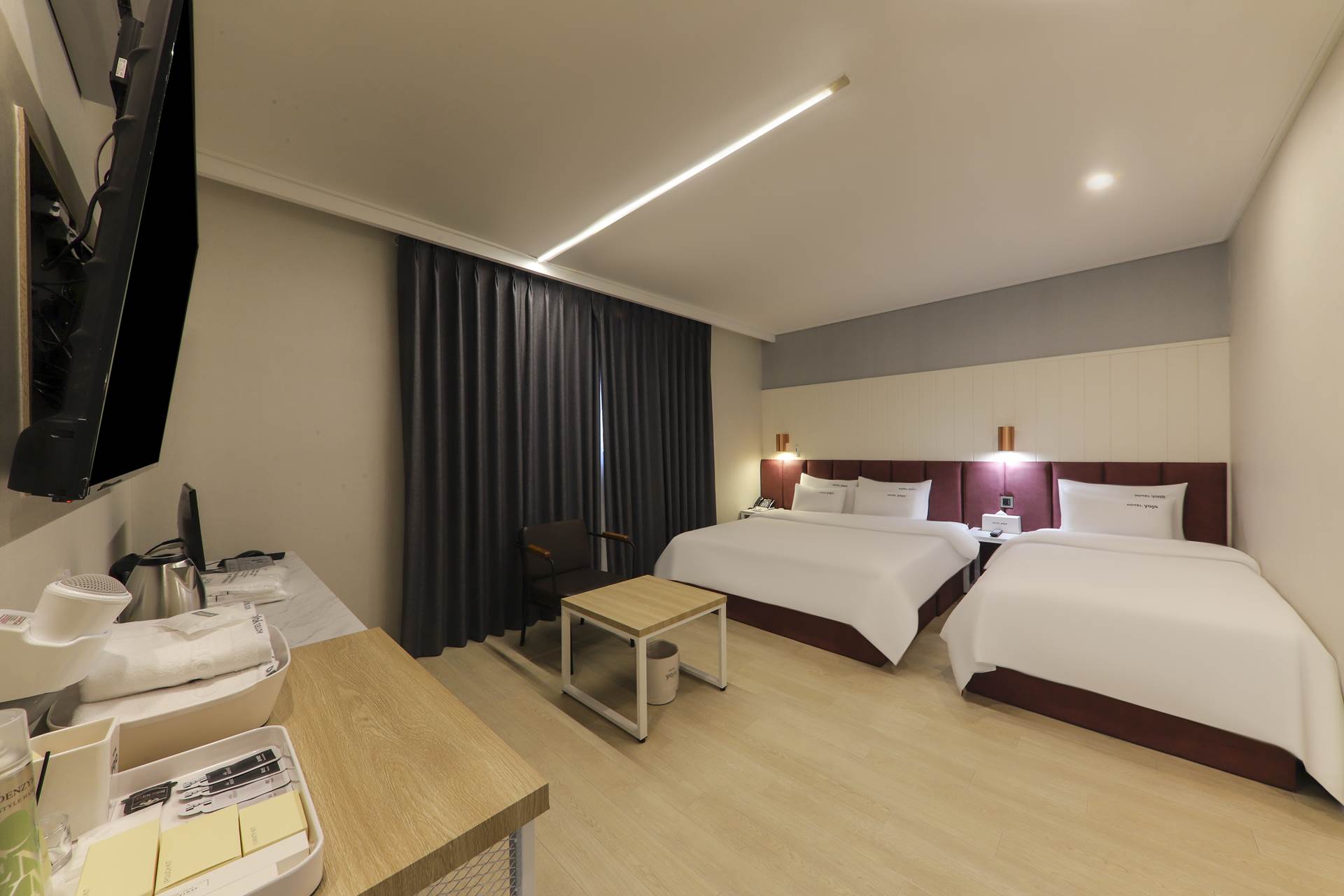 사천 HOTEL YAJA-삼천포항점 / 