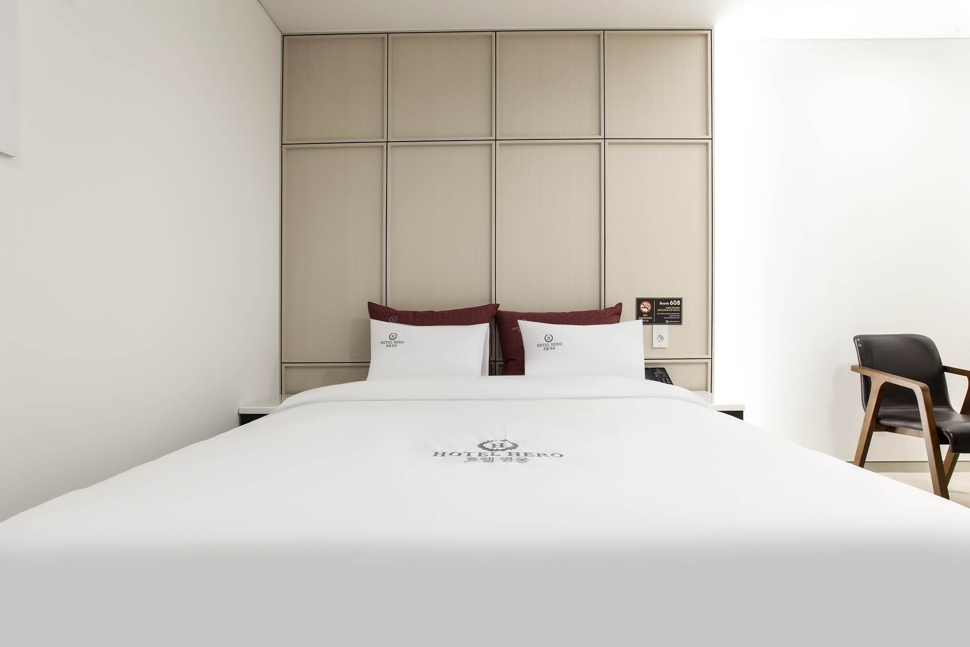 동두천 호텔 영웅 /