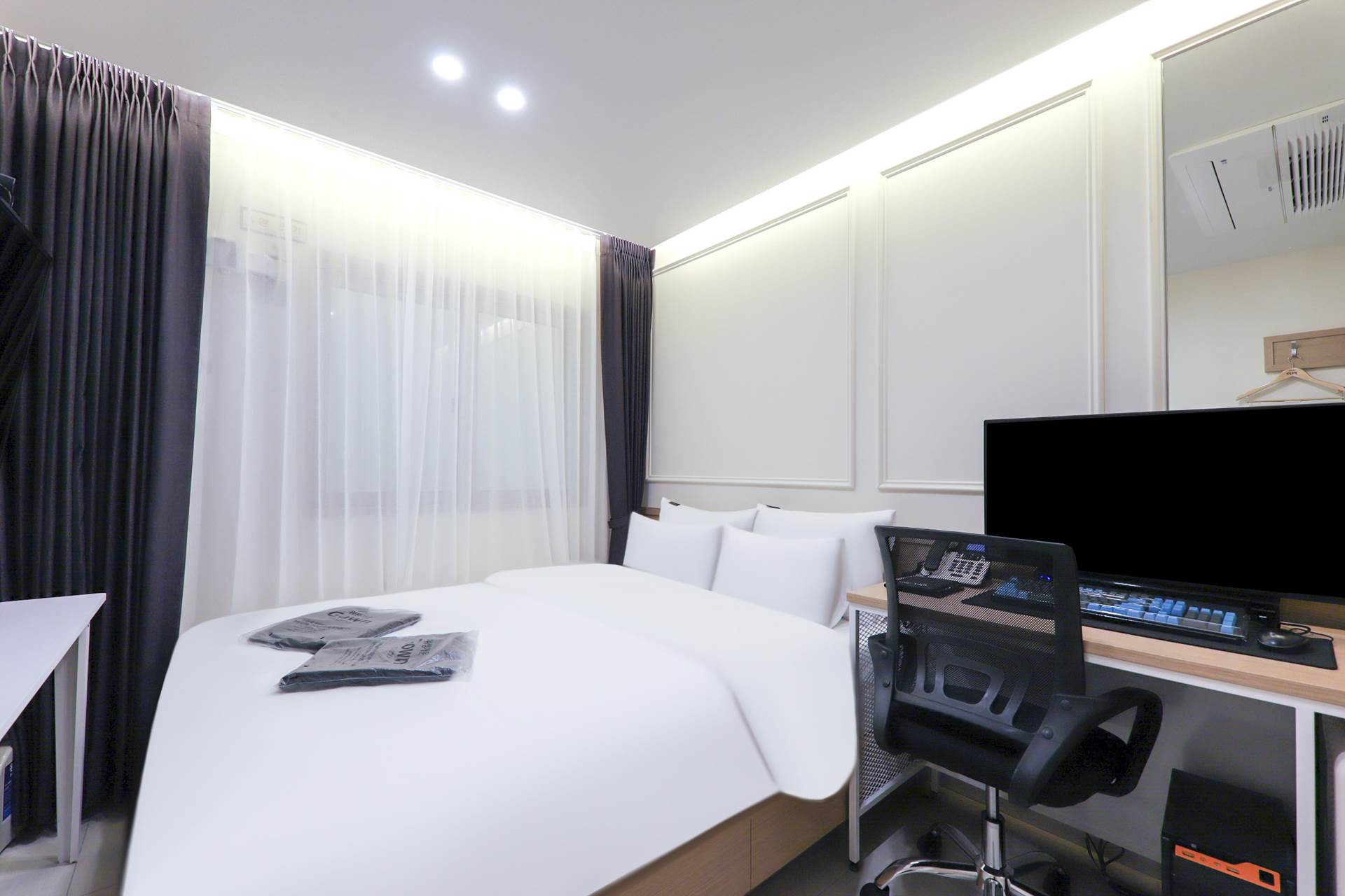 광주 HOTEL yaja-무등산점 / 