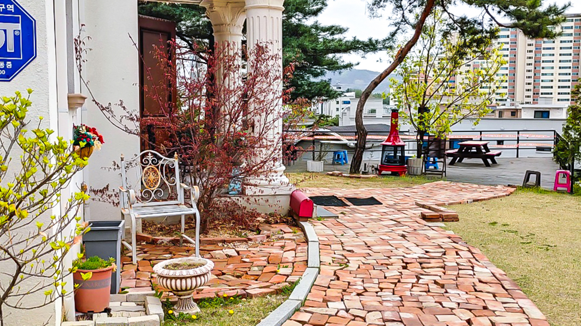 춘천 더캐슬 호스텔 / 