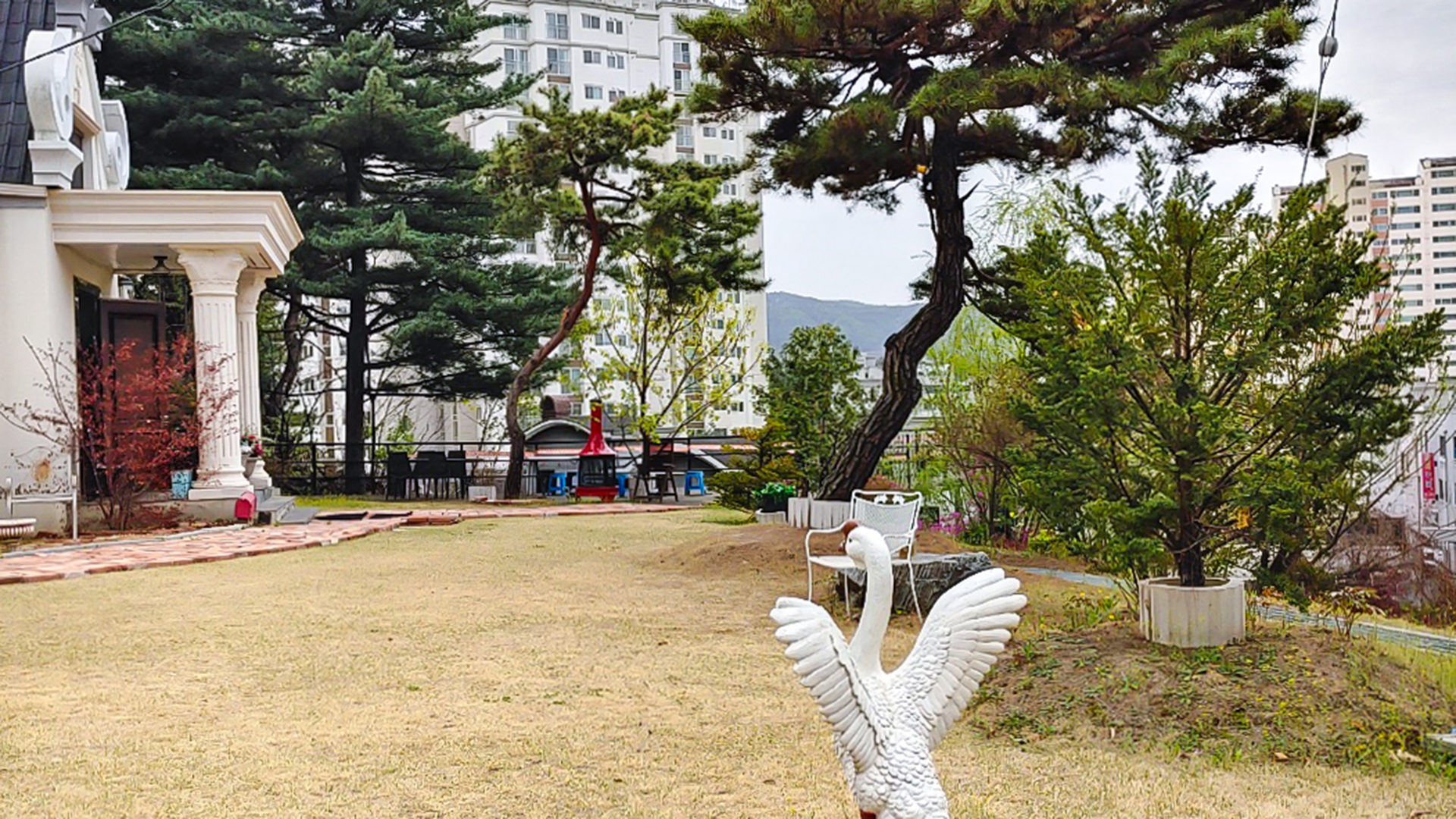 춘천 더캐슬 호스텔 / 