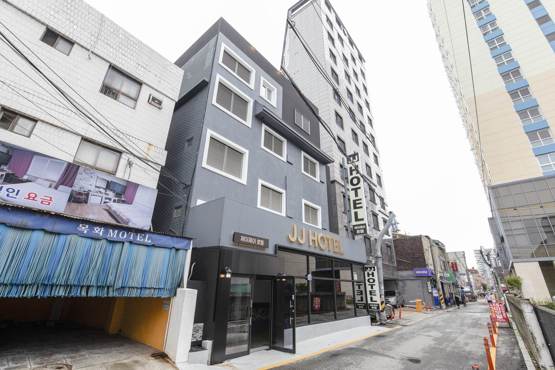 오산 JJ호텔 / 