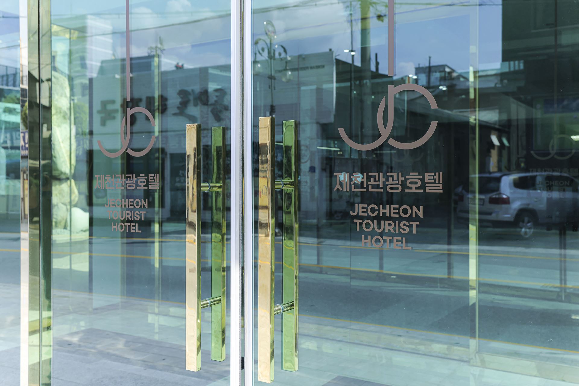 제천 JC HOTEL / 