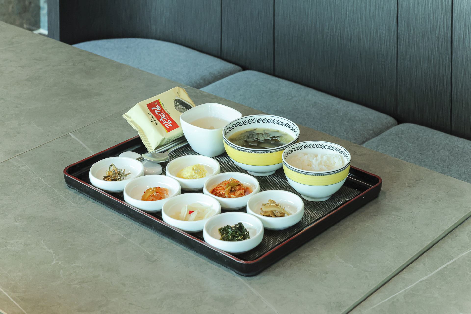 제천 JC HOTEL / 