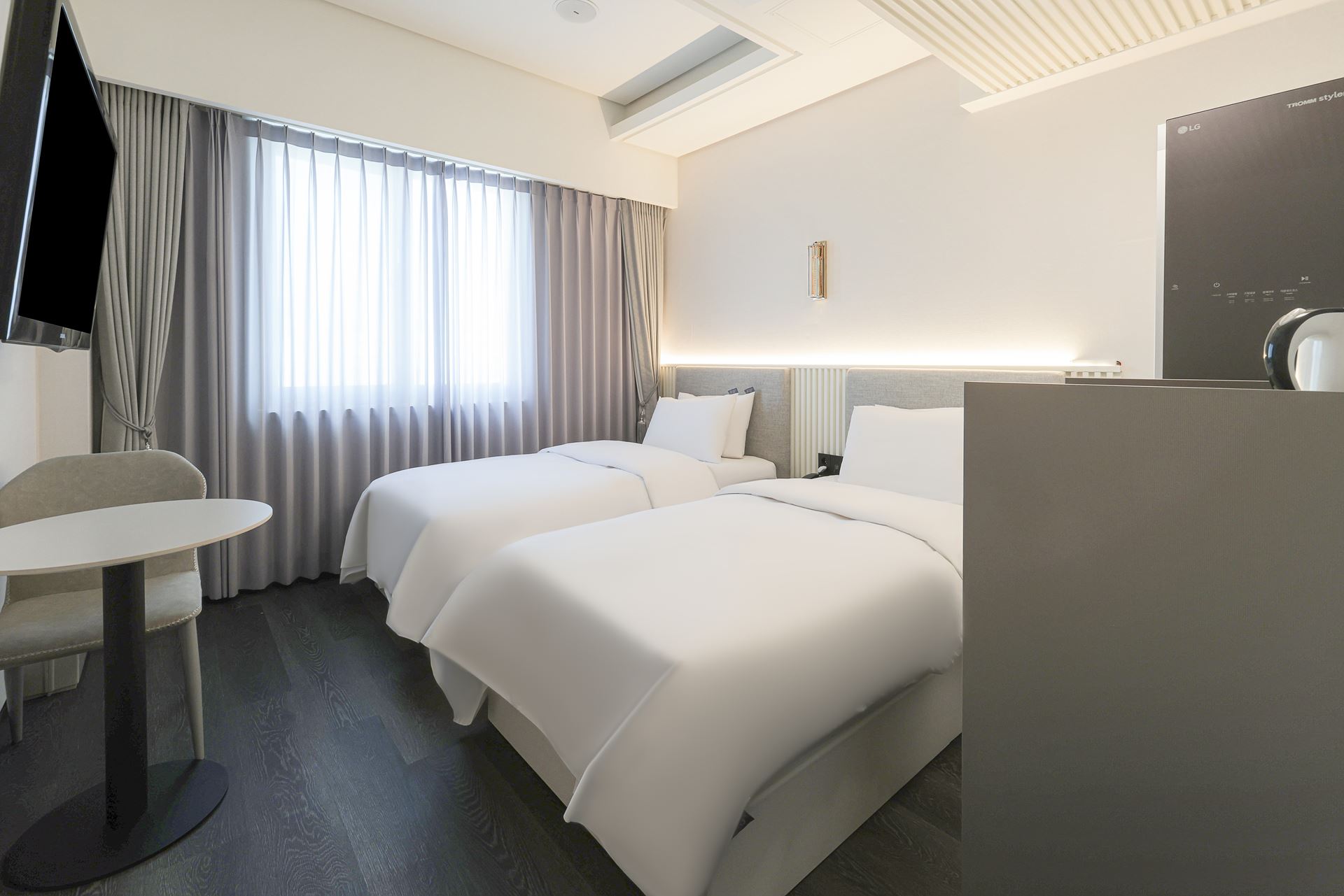 제천 JC HOTEL / 