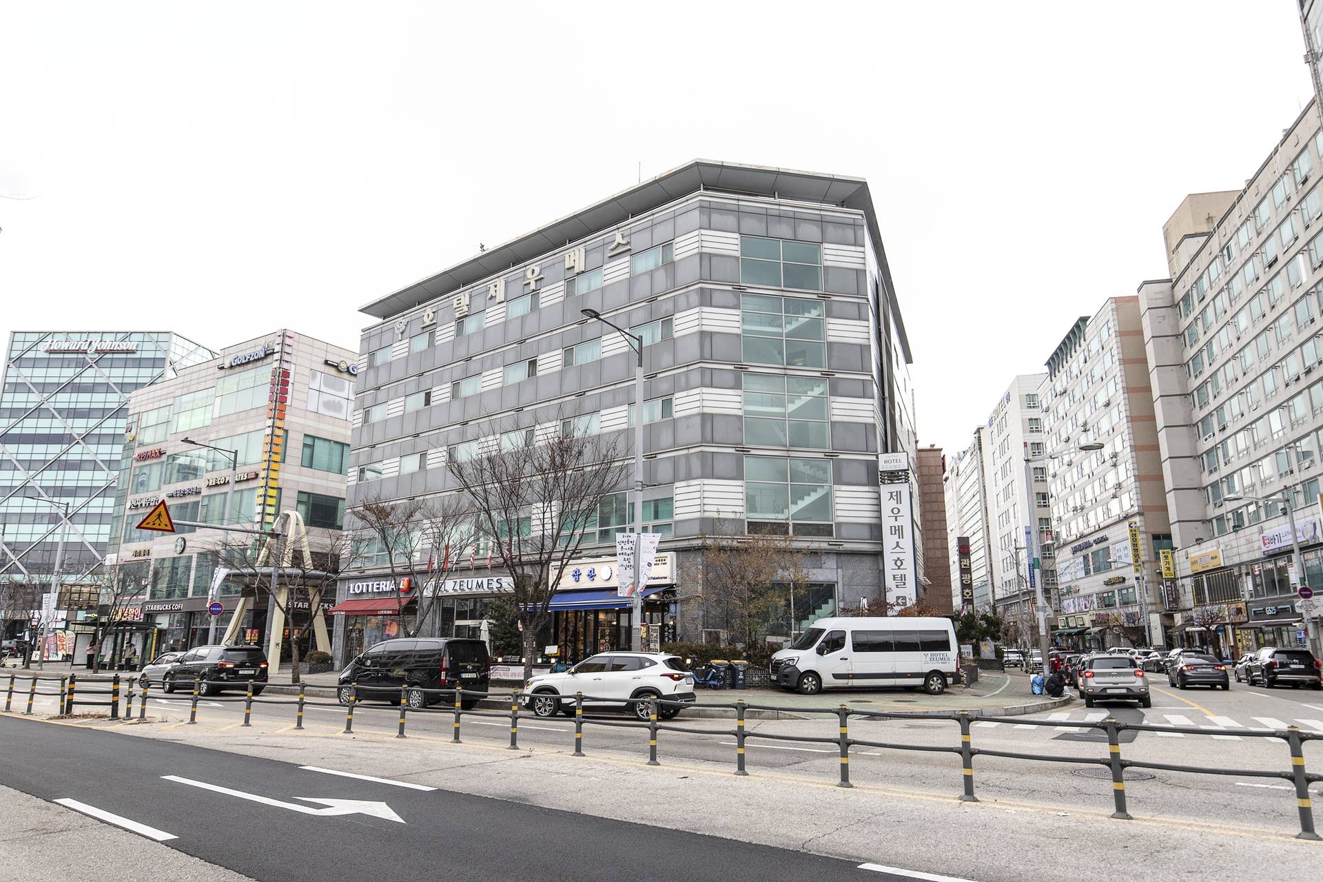 인천공항 제우메스 관광호텔 / 