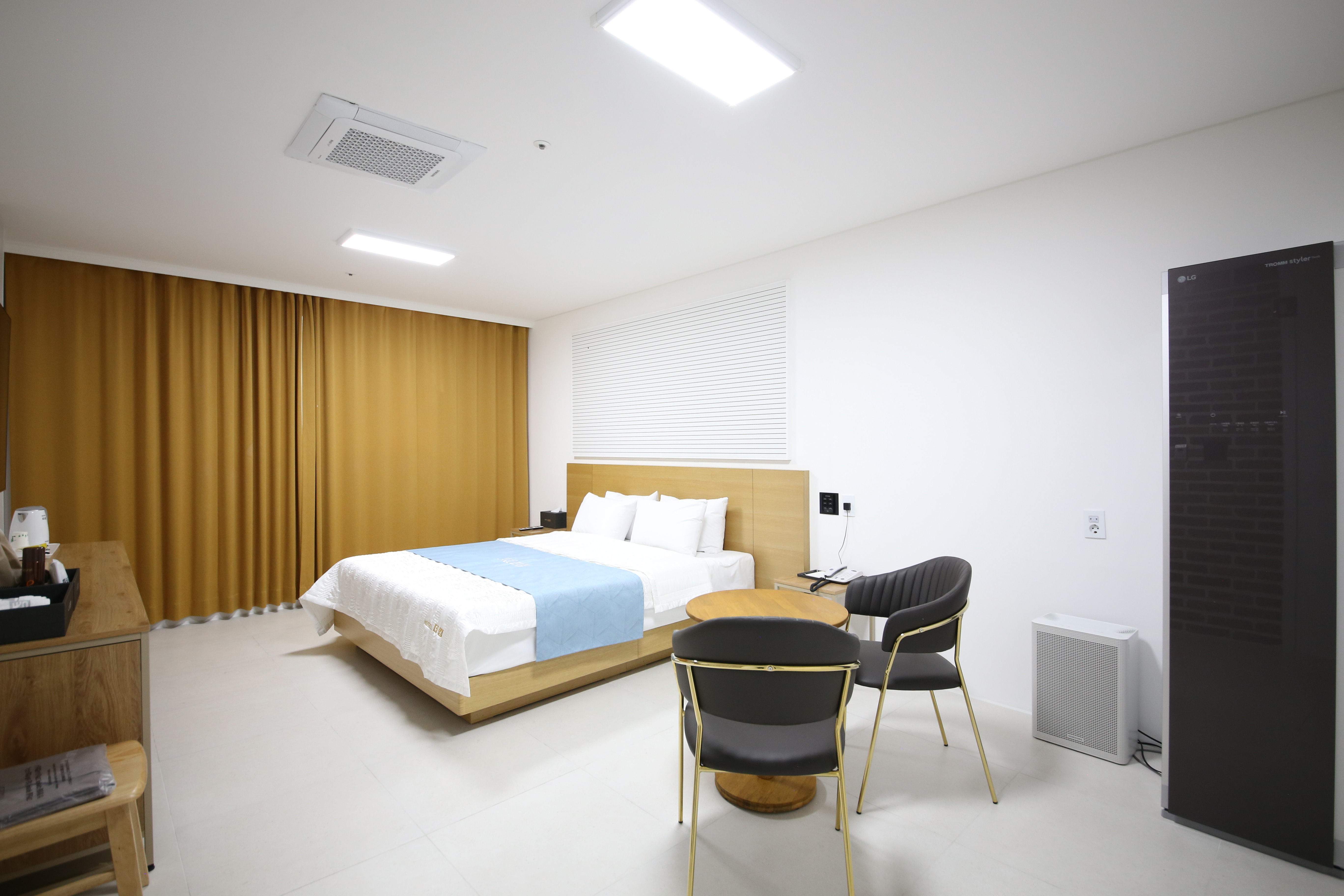 음성 더 킹 HOTEL / 