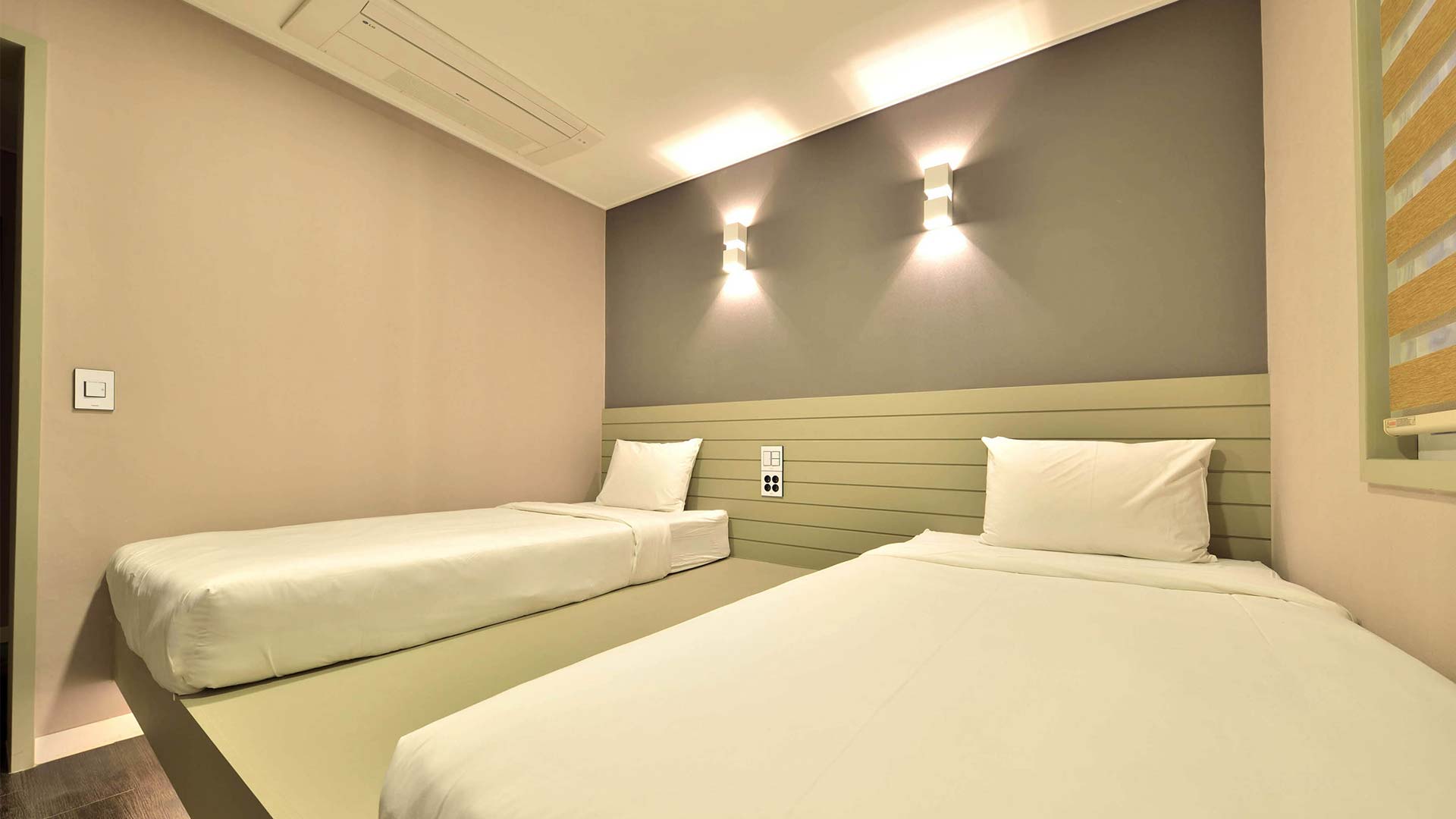 위드유 비즈니스호텔 /