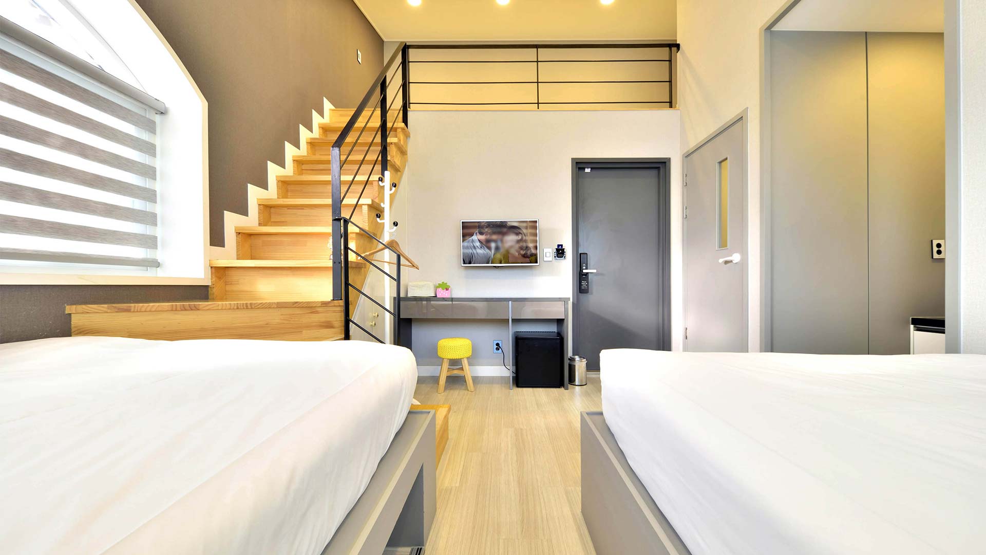 위드유 비즈니스호텔 /