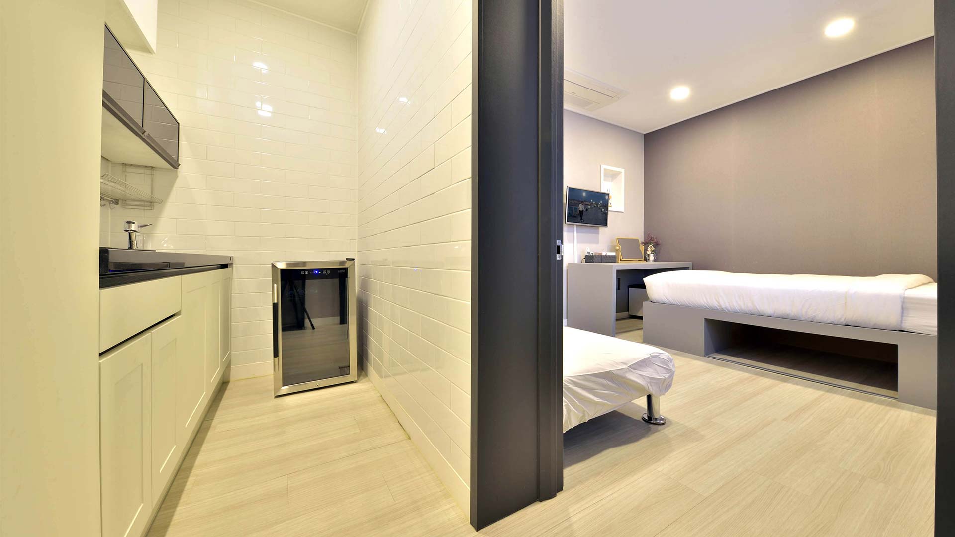 위드유 비즈니스호텔 /