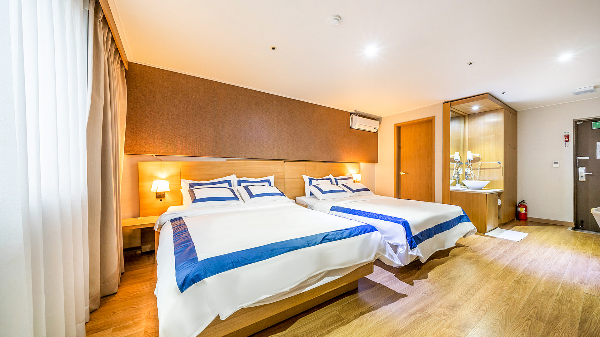 인천 월미도 스텔라마리스호텔 /