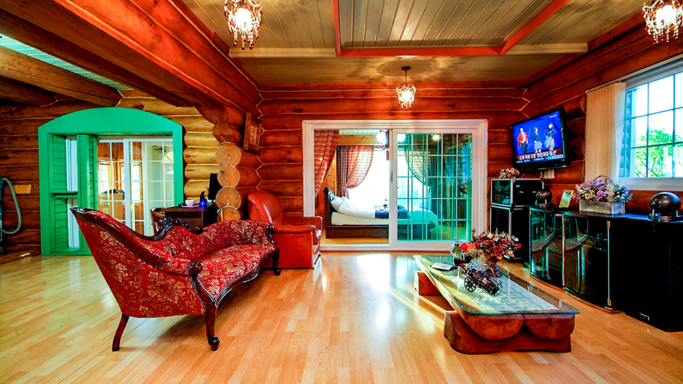 홍천 통나무 펜션 /