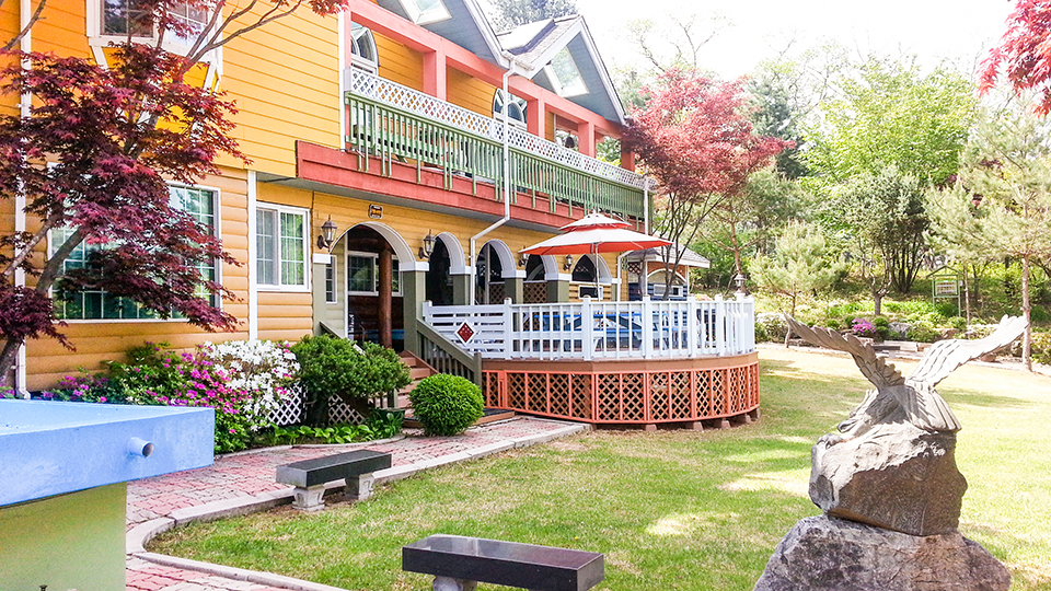 홍천 통나무 펜션 /