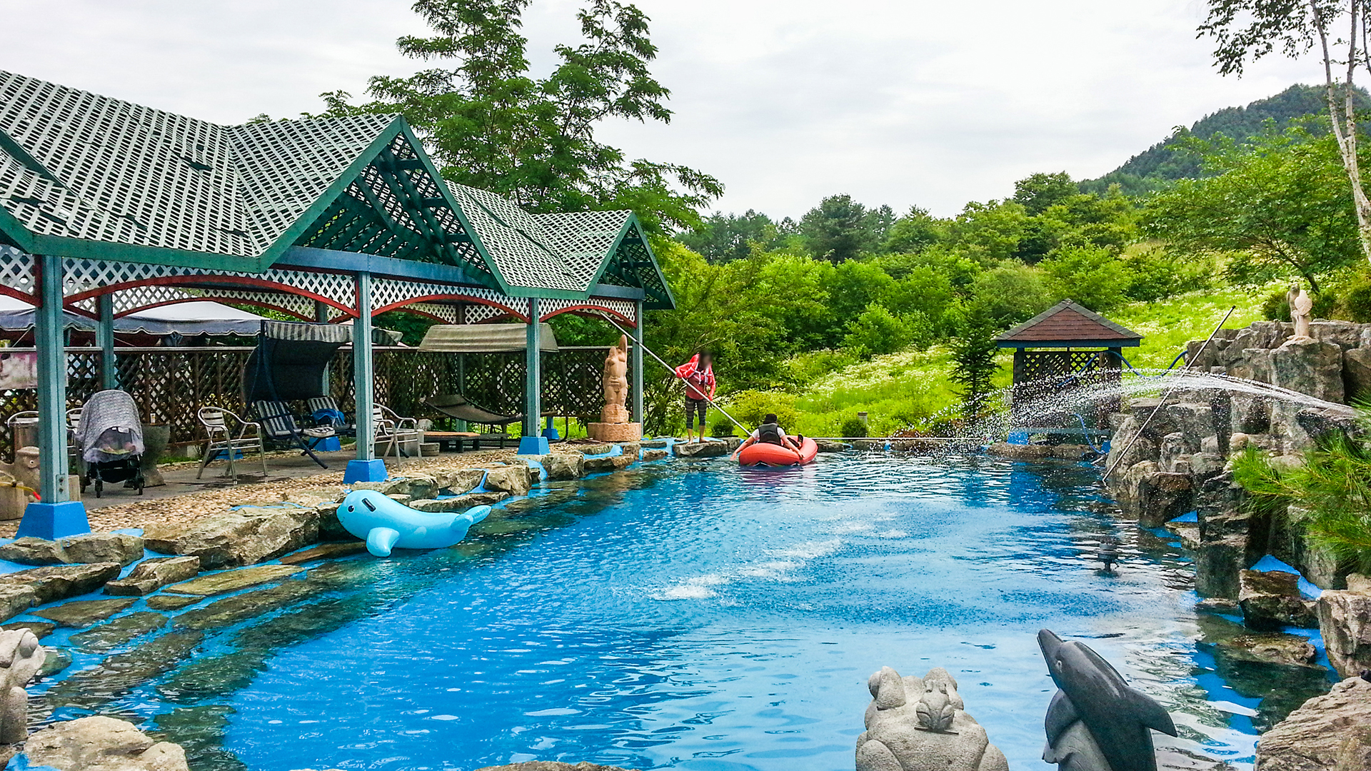 홍천 통나무 펜션 /