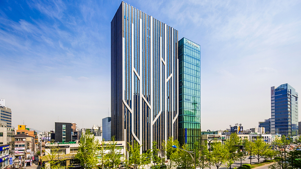 더 리센츠 프리미엄 강남가로수길 호텔 / 