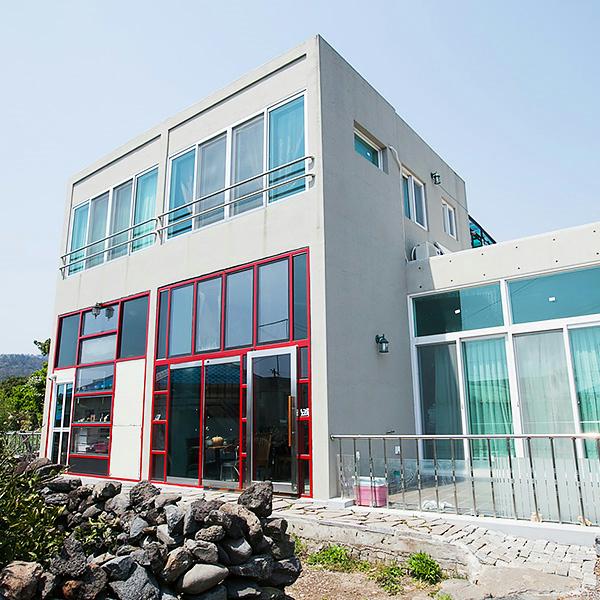 노고로기펜션 / 