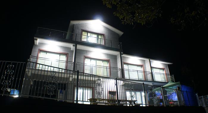 진도해오름펜션 / 