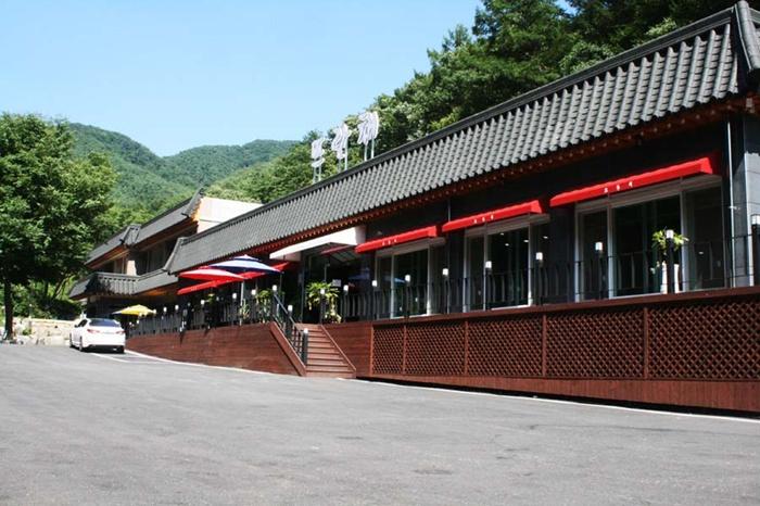 순창강천산캠핑리조트 / 