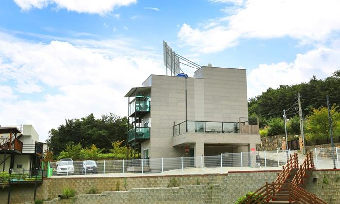 울산 간절곶더펜션 / 