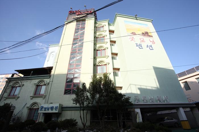 울산 굿모닝펜션 / 