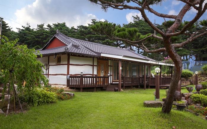 예산 숲속펜션 / 