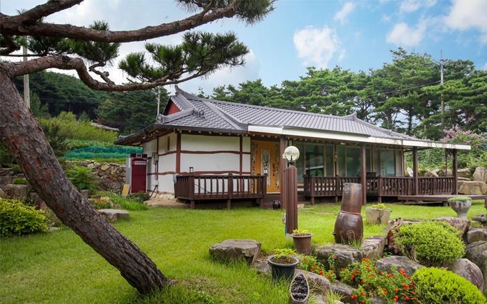 예산 숲속펜션 / 
