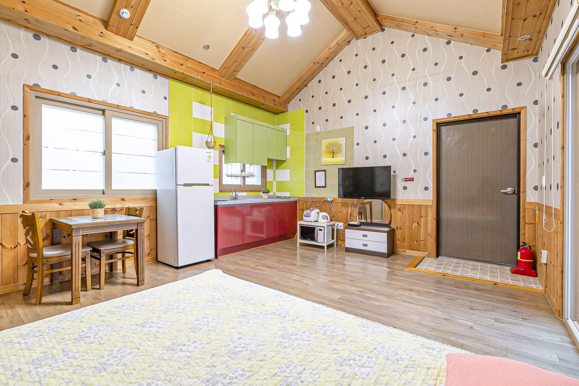 경주 자연숲 펜션 / 