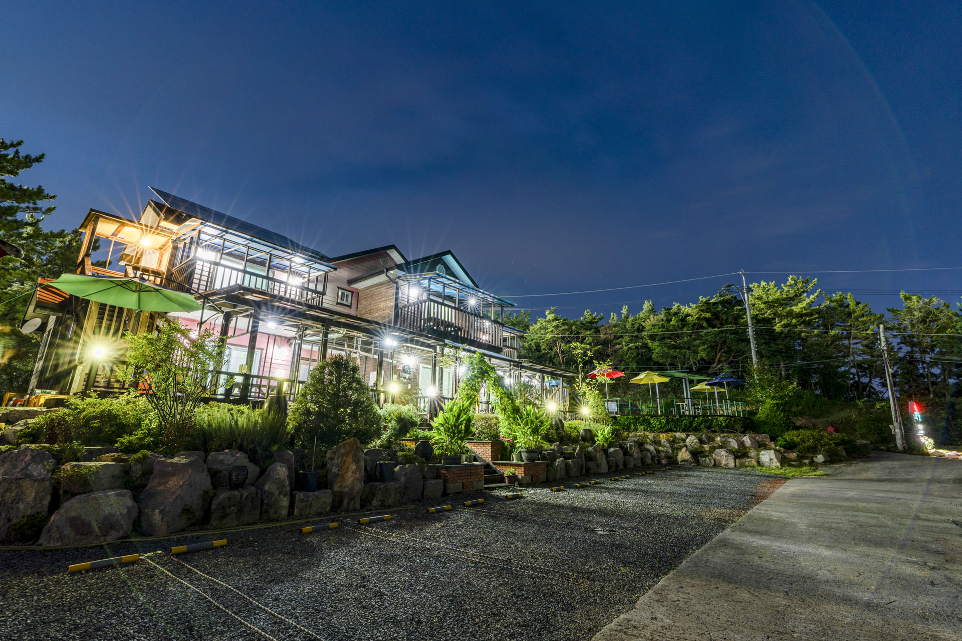 경주 자연숲 펜션 / 