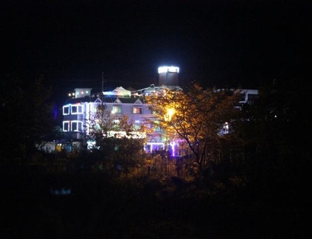 춘천 핑크하우스펜션 / 