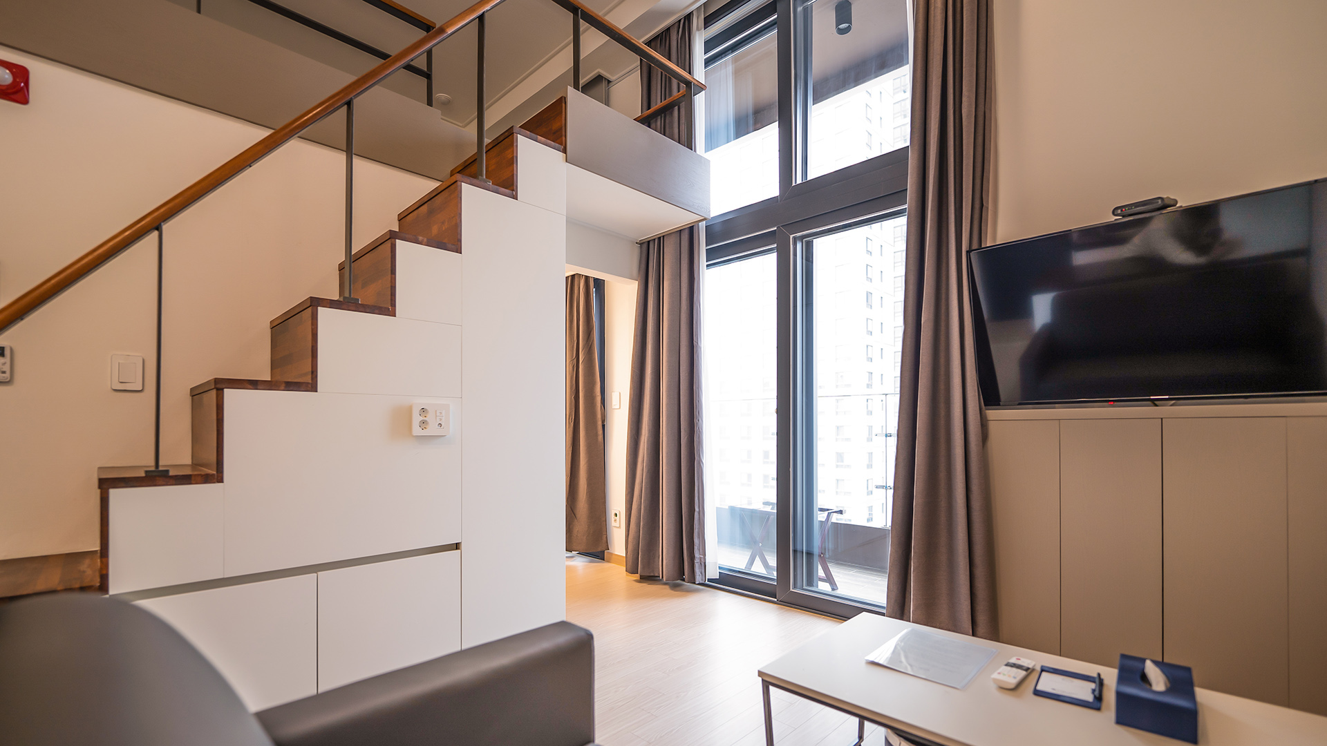 Hotel Istia 춘천 이스티아 호텔 / 