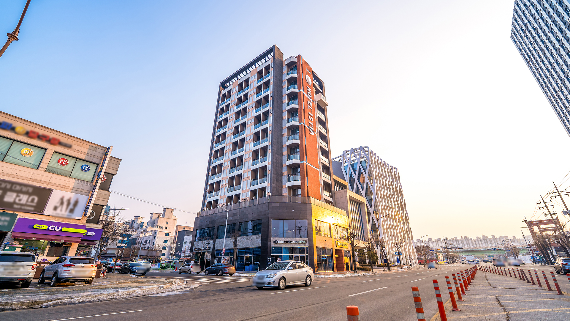 Hotel Istia 춘천 이스티아 호텔 / 