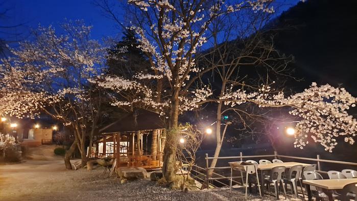 가평 율림동산펜션 / 