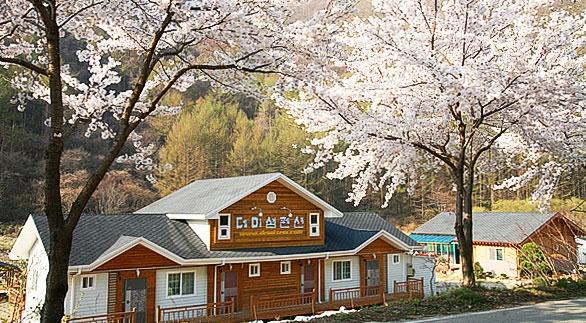 진안 데미샘펜션 / 